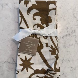 NWT Pottery Barn Florentine angel cloth napkins- set of 4